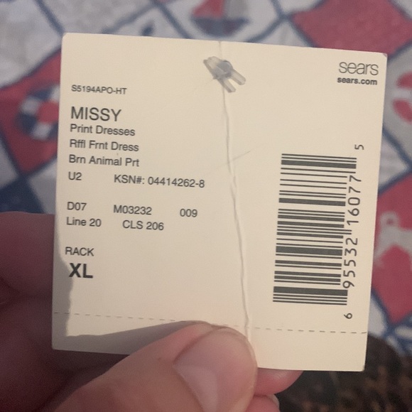 Nwt. Leopard print dress - Picture 4 of 4